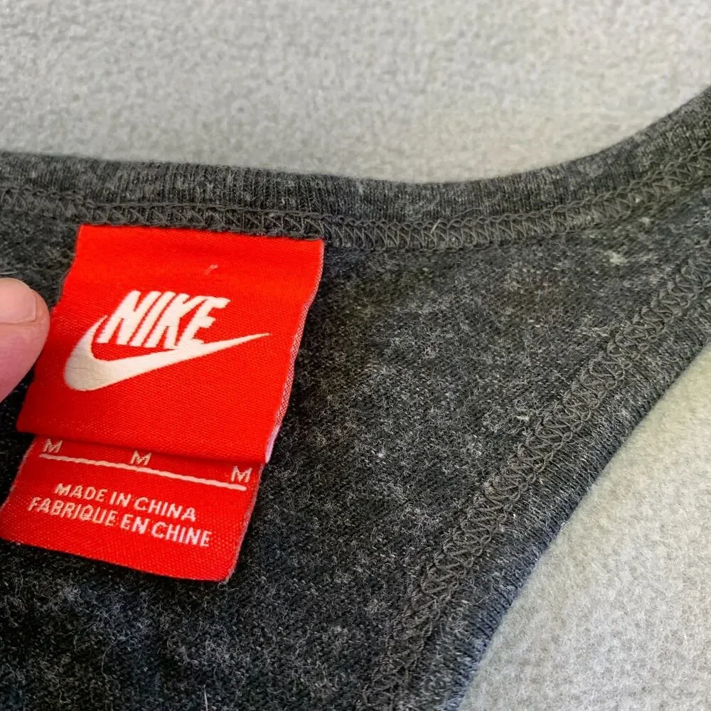 Nike women medium